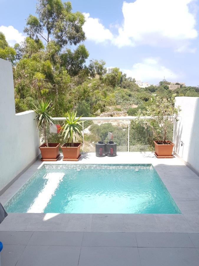 Duplex Maisonette With Heated P-Pool And Jacuzzi San Ġiljan Buitenkant foto